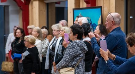 Wernisaż wystawy Dotykając Nieba w Strzelnicy na Woli