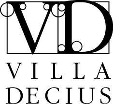 grafika: logo Stowarzyszenia Willa Decjusza