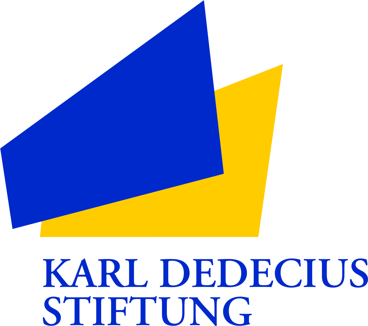grafika: logo Fundacji Karla Dedeciusa